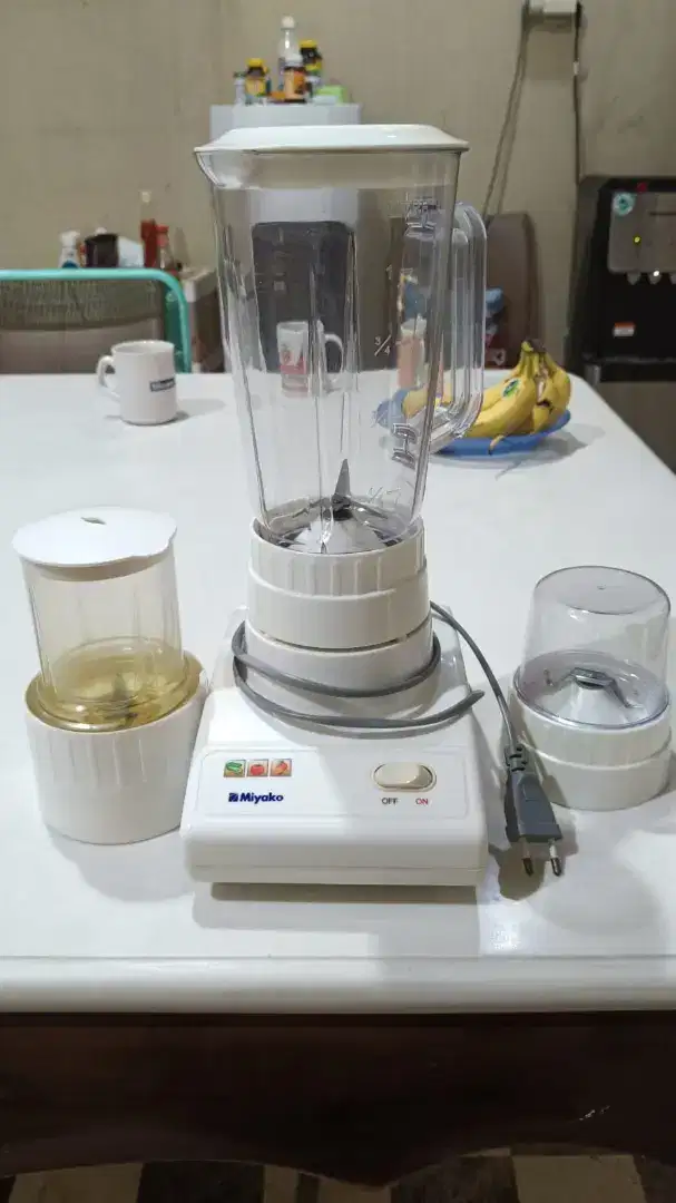 Dijual Blender Miyako gelas plastik 3in1