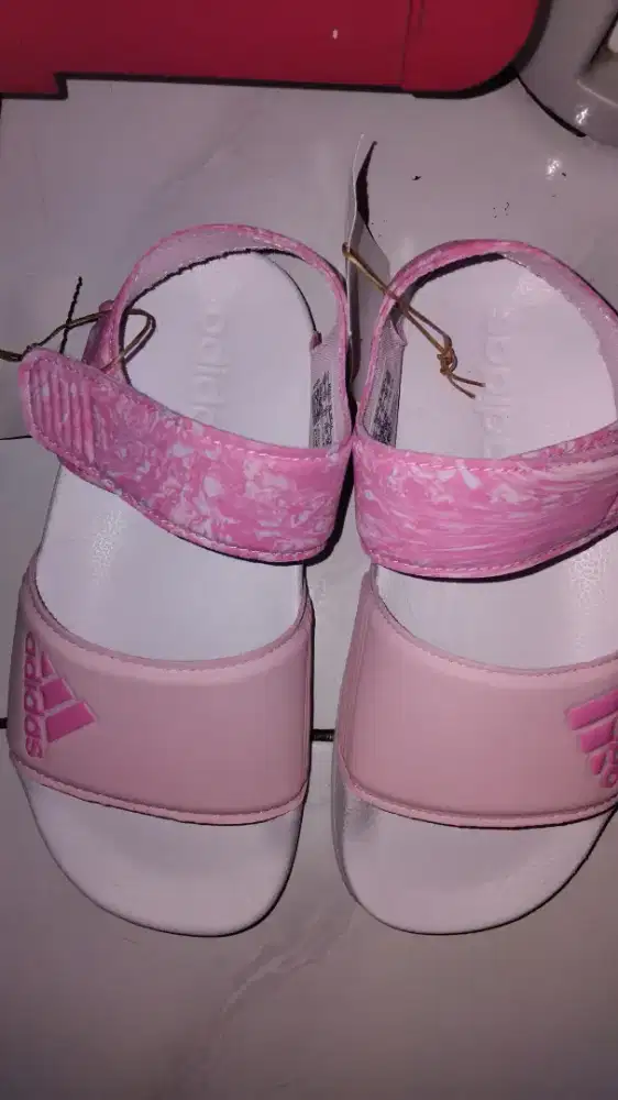 Sepatu adidas anak ori 1000%