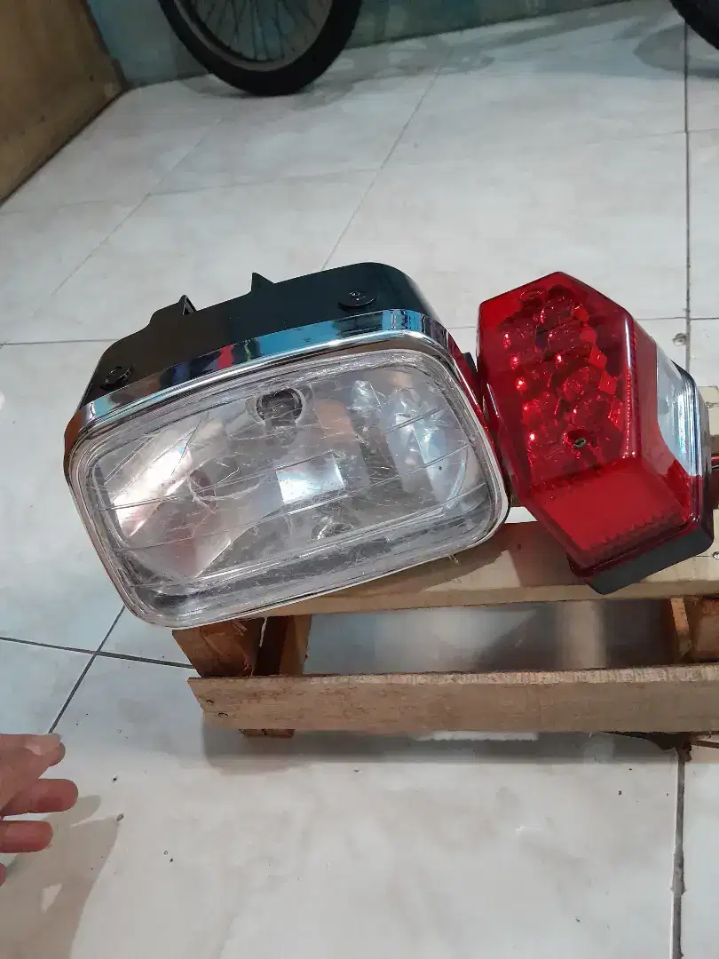 Lampu depan/belakang rx king