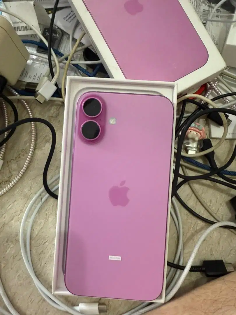 Iphone 16 plus 256 gb grs 10 bulan ibox