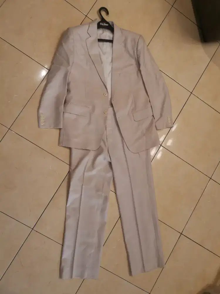1 stelan Jas + celana