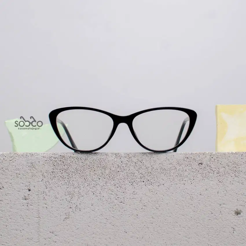 Kacamata Cat Eye Fashionable Tangkai Pegas Tampil Kece - DARPA 03