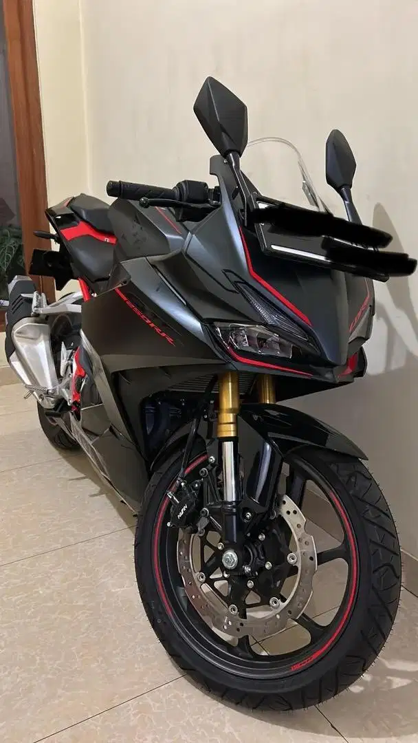 Dijual Cepat Motor Honda CBR 250 RR Standar 2023