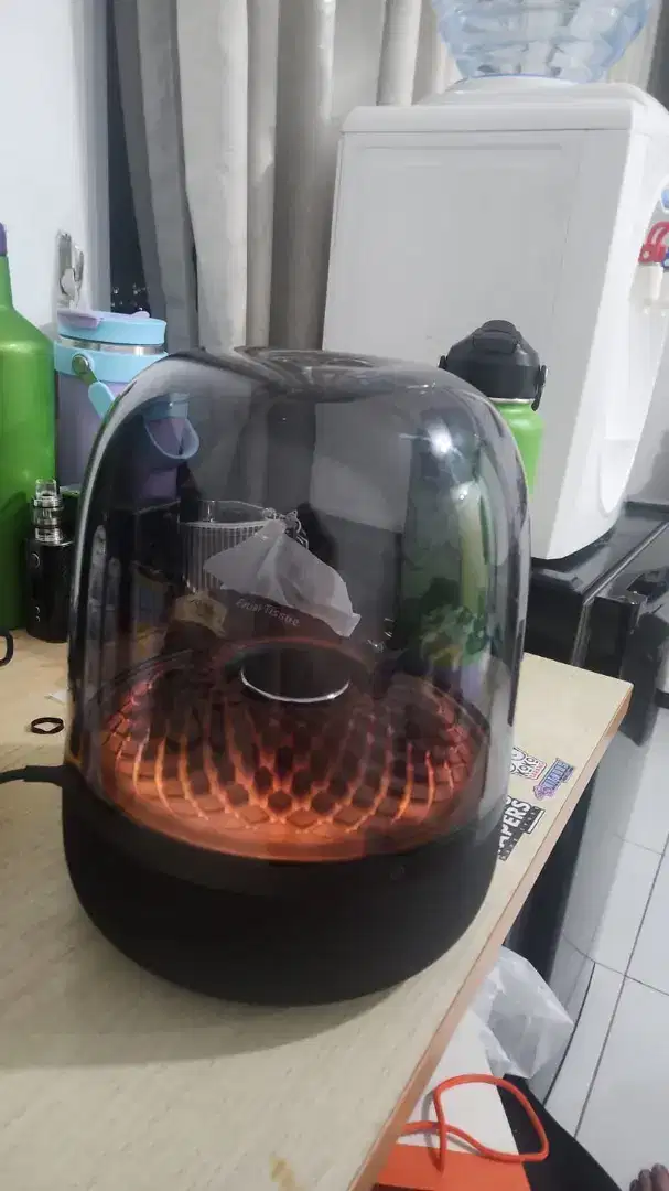Harman kardon aura studio 4