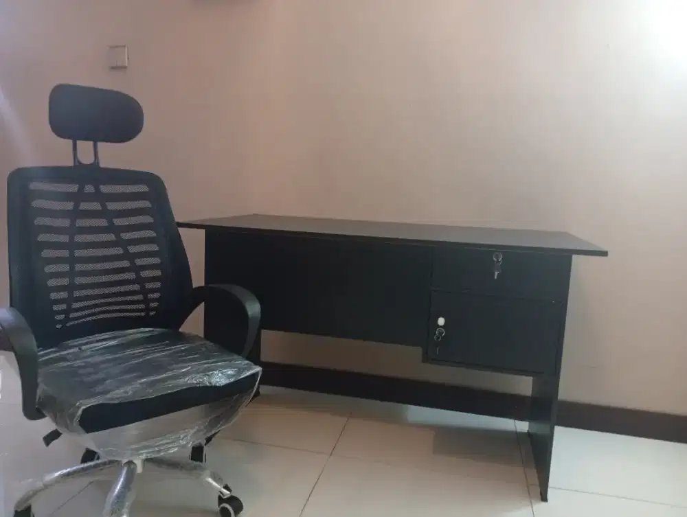 Meja Kerja, Meja Kantor, Meja Komputer + Kursi Kerja, Kursi Kantor