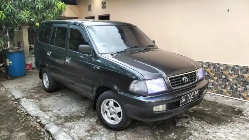 Toyota kijang kapsul LSX 2000