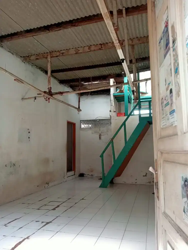 DISEWAKAN DAN DIKONTRAKAN