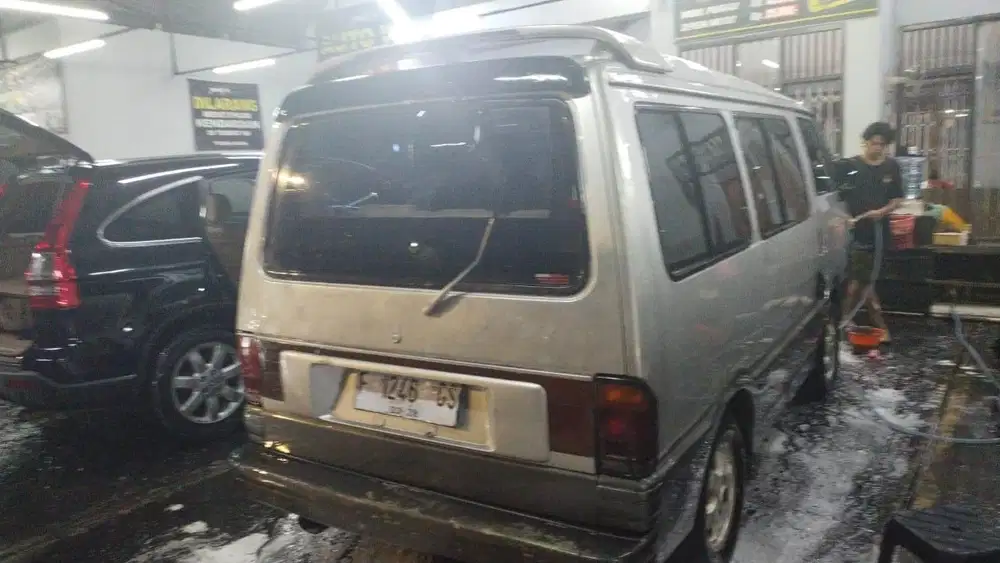 mazda e2000 thn2001 w abu2 met pjk off 1kali nopol f bogor trwt  off1