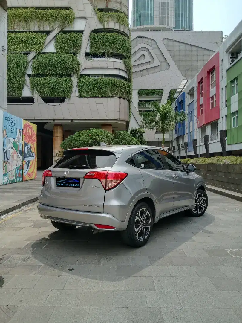 Honda HRV Prestige AT Th 2016 Good Condition