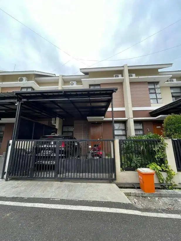 Rumah Terawat Di Cisaranten Arcamanik Dekat Antapani ujung berung