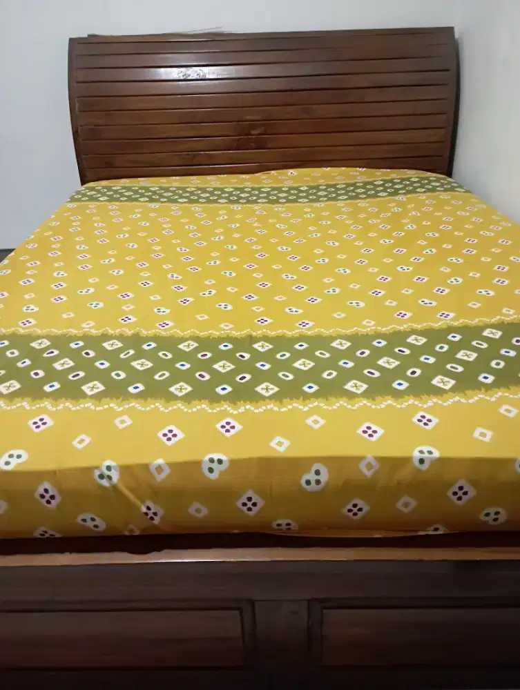 Tempat Tidur Jati Asli