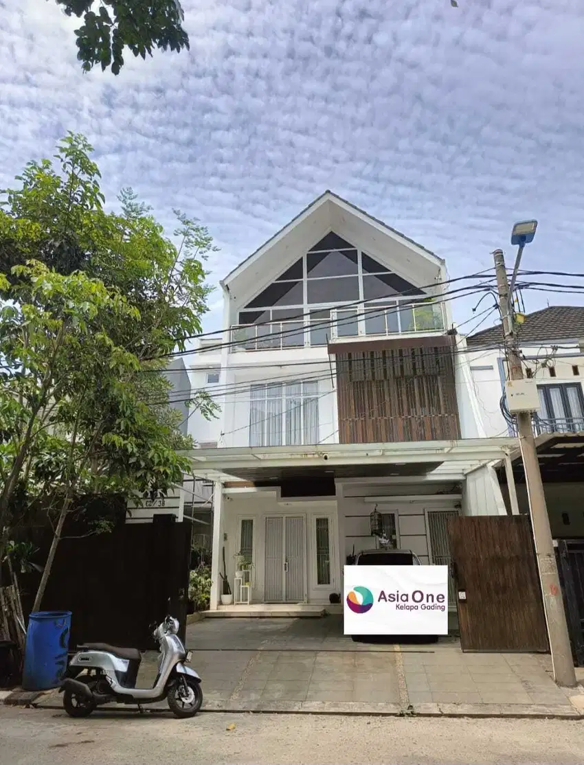 Rumah Semi Furnished Di Imperial Gading Sukapura Jakarta Utara