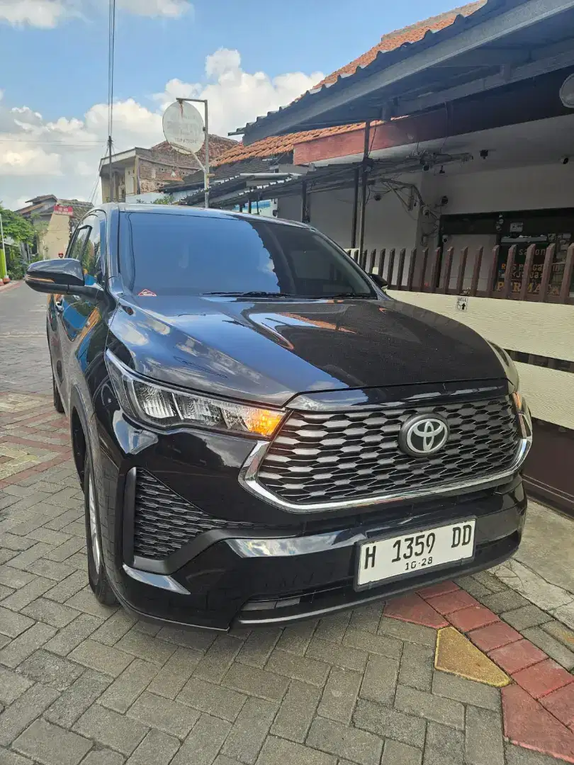 Innoa Zenix G cvt 2023/2024 Like New