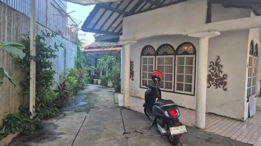 DIJUAL RUMAH NYAMAN & LUAS  CIMAHI TENGAH