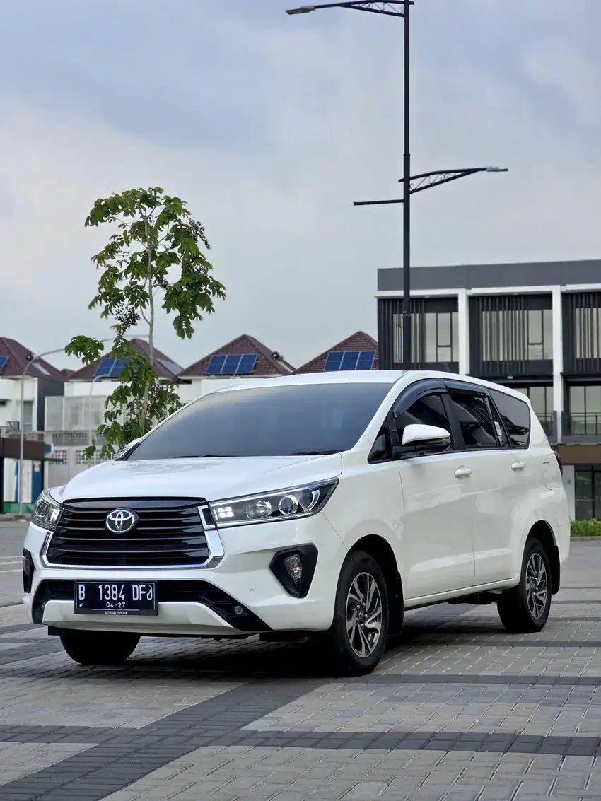 LOW KILOMETER !!! TOYOTA INNOVA REBORN 2.4 V AT Putih