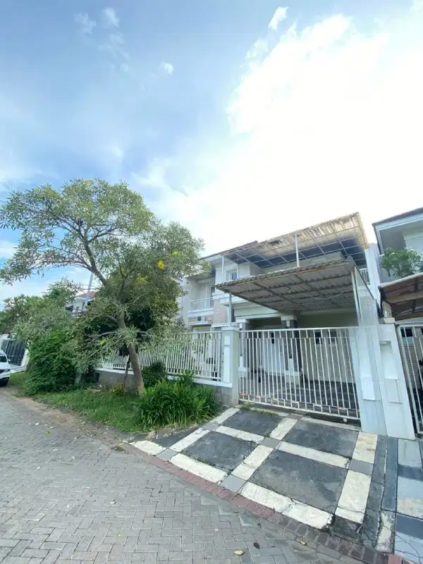 DIJUAL Rumah Puri Galaxy Acacia Garden Carport 1