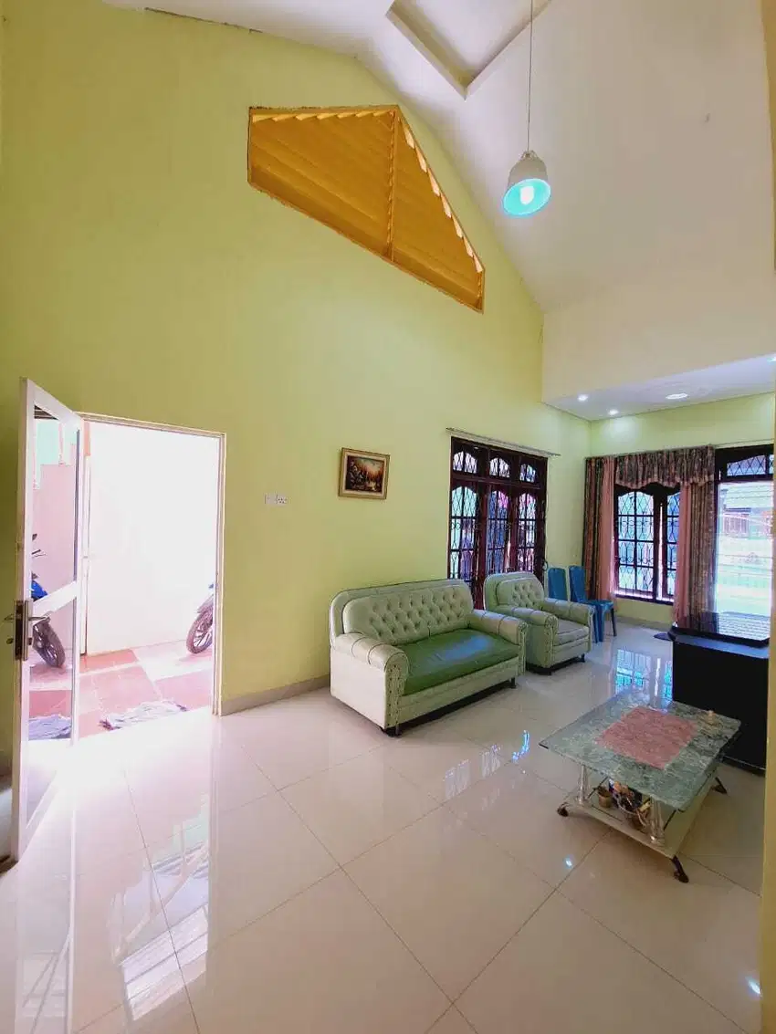 Dijual Rumah Induk Beserta Kamar Kost Di Perumahan Citra Batam.