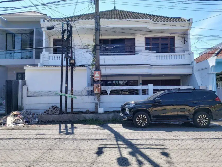 Rumah Sutorejo 2 Lantai STRATEGIS, ROW 2 MOBIL