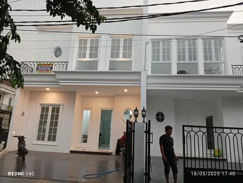 RUMAH BARU.! SIAP HUNI DALAM CLUSTER - JATIWARINGIN