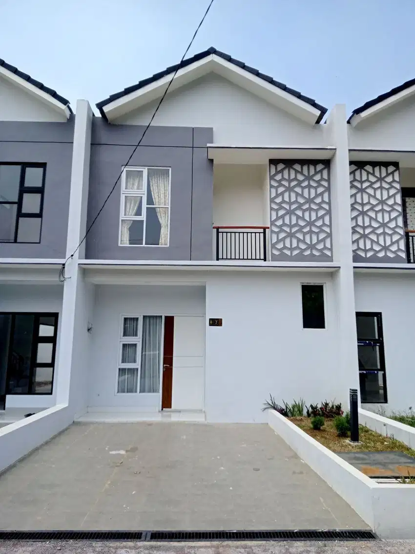 Investasi Menguntungkan Villa 2 Lantai Suasana  Alami di Padalarang