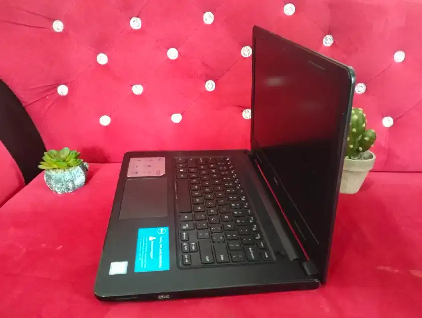 Laptop dell Inspiron 14 core i3 GEN 7 RAM 8 SSD 128 siap kerja
