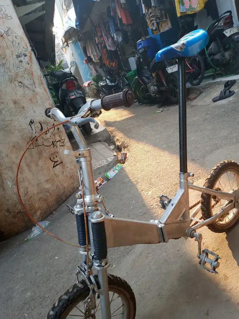 Saya menjual sepeda apa adanya