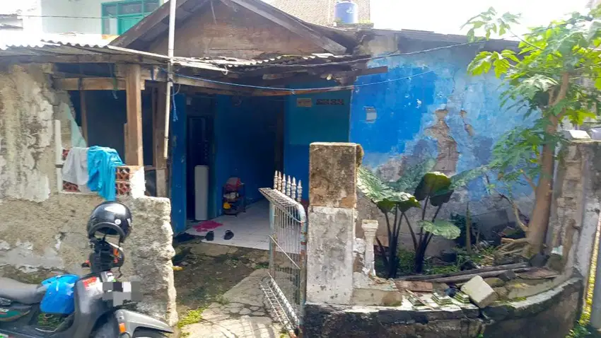 Jual Rumah hitung tanah saja di Jl Bungur Cijerah Bandung