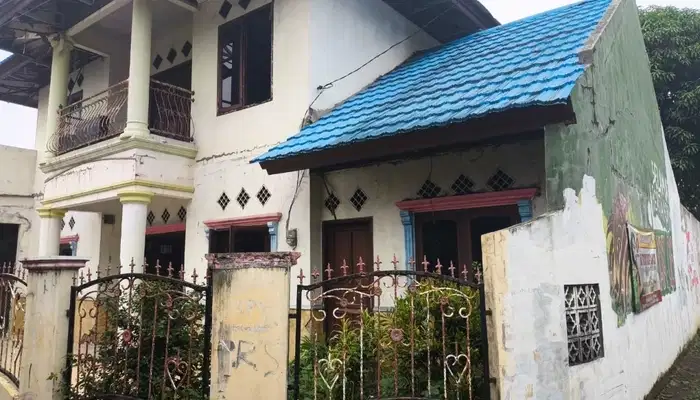 Dijual LELANG Rumah 2 Lantai, Jl. Al Mukhlisin, Sawangan,Depok