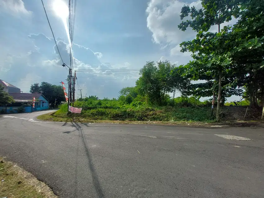 Tanah 371m2 Di Kawasan Perumahan Spring Hill
