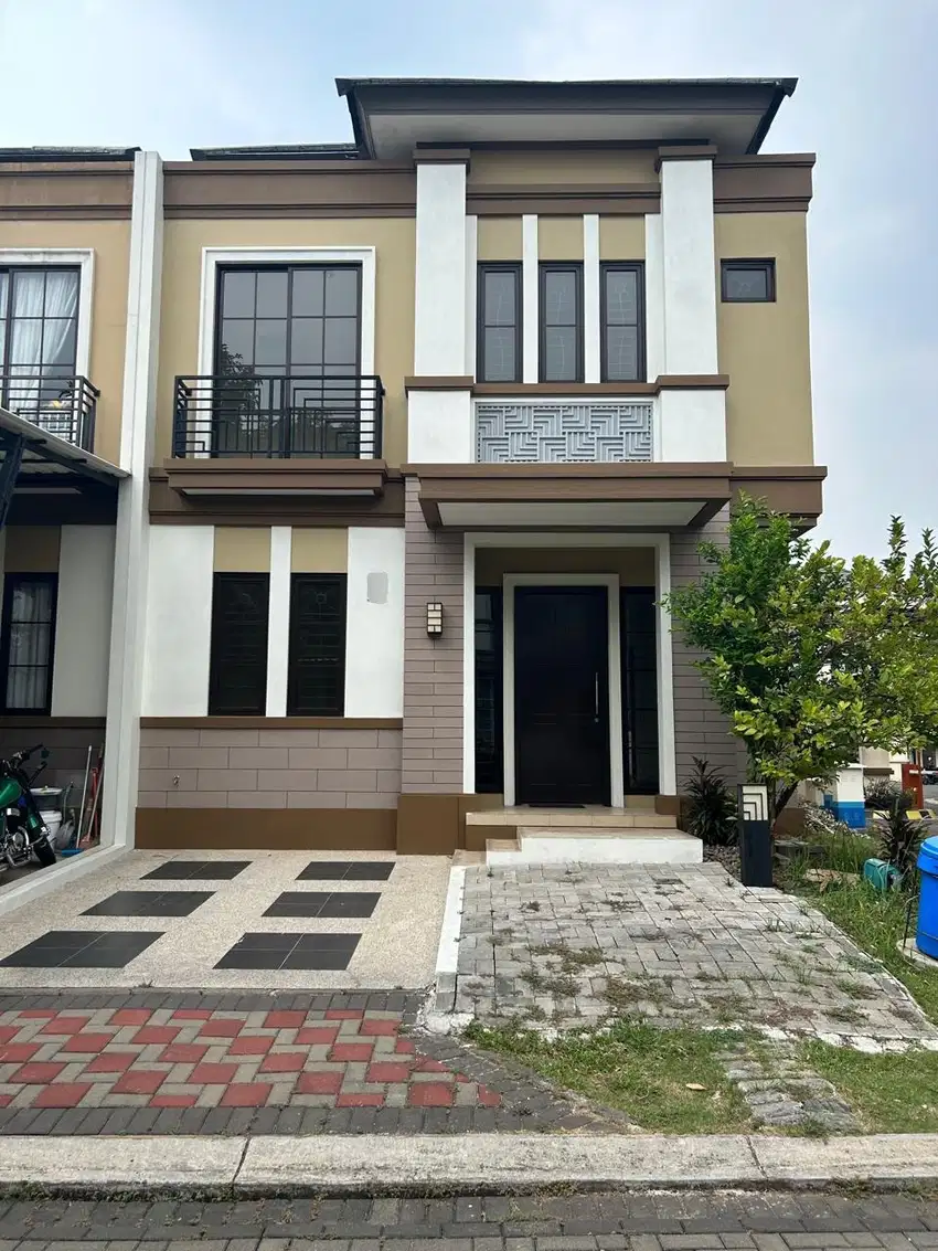 Dijual rumah siap huni 2 lt di Savia, BSD