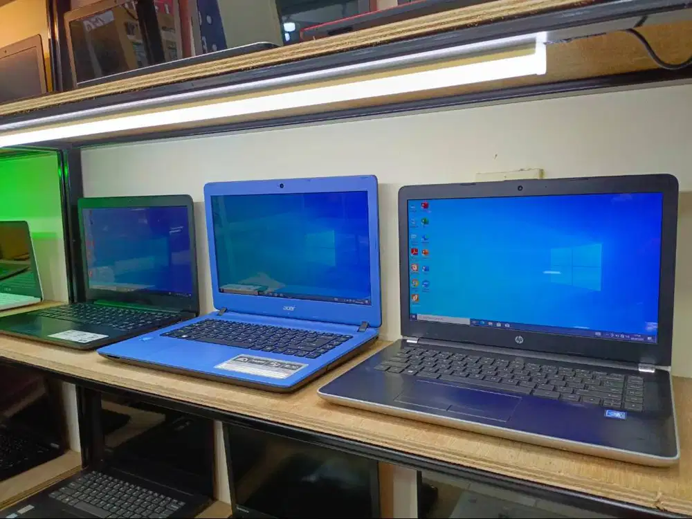 Laptop second 14 inch Intel celeron Ram 4gb SSD 128gb siap pakai