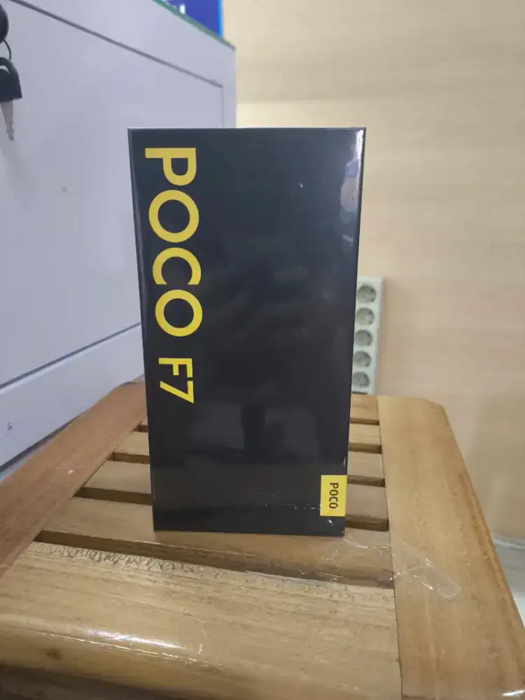 POCO F7 12/512 BLACK,SILVER NEW GARANSI RESMI