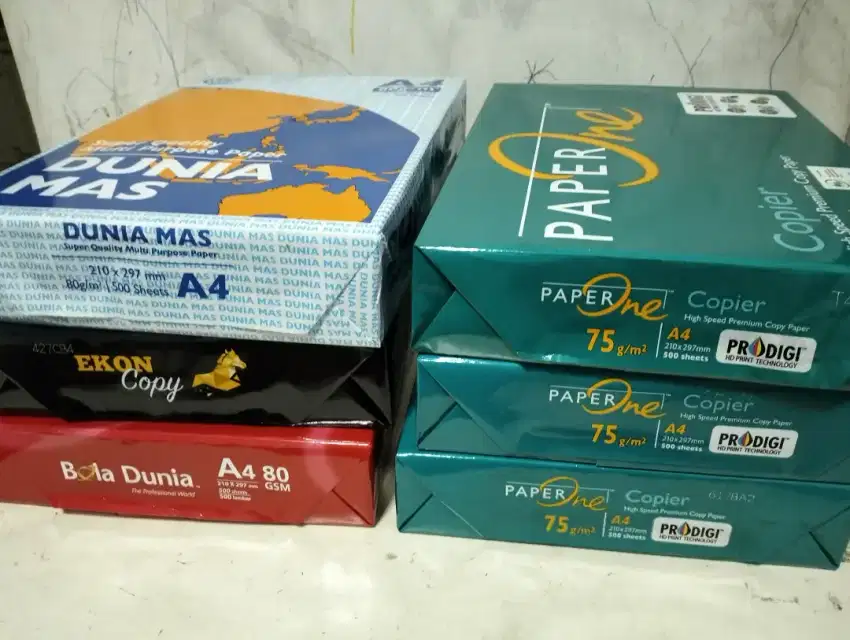 Kertas Fotokopi A4 75g & 80g (7 rim @40k)
