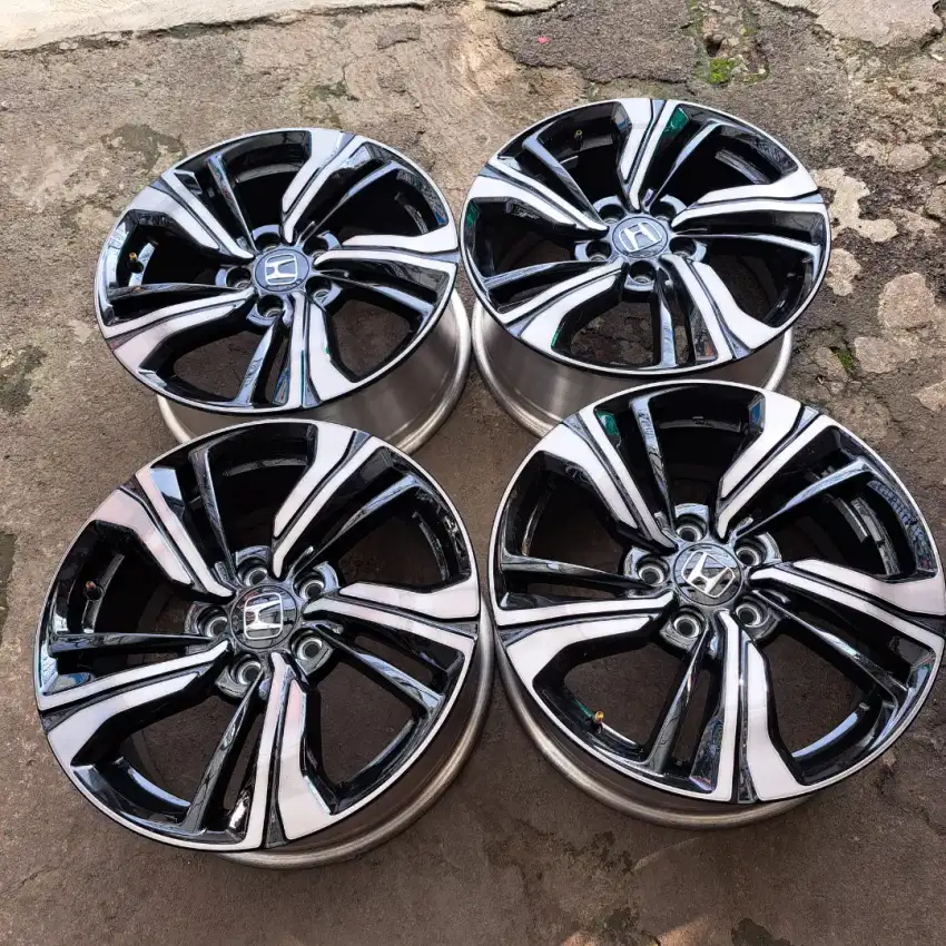 Velg honda civic ring 17 cocok buat hrv crv stream