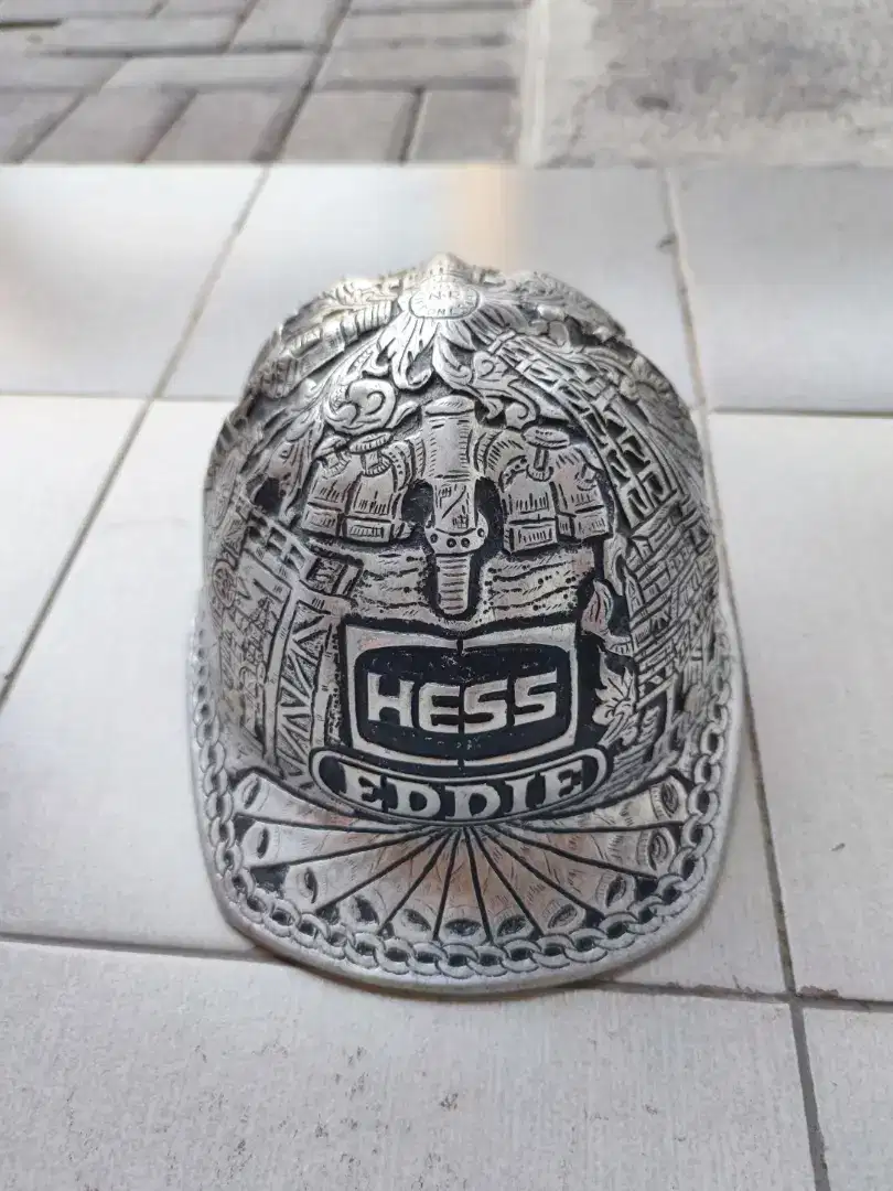 Helm jadul klasik