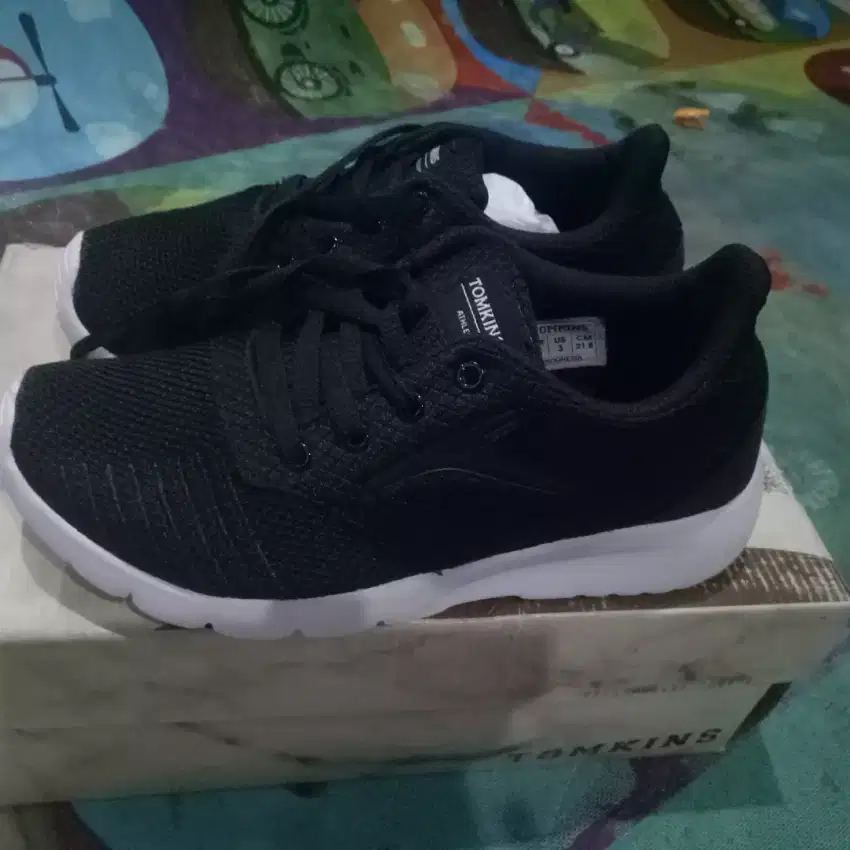 Tomkins dumbo size 33