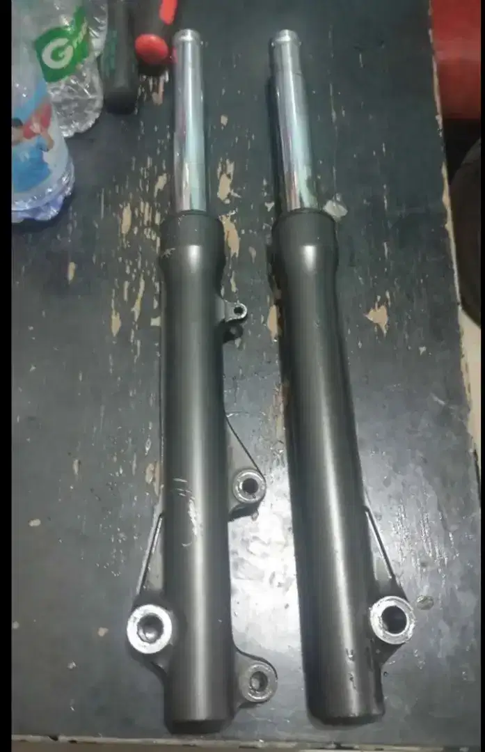 Dijual shock depan orsinil