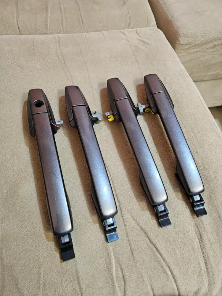 MULUUUSSS HANDLE PINTU HONDA BRIO SATYA