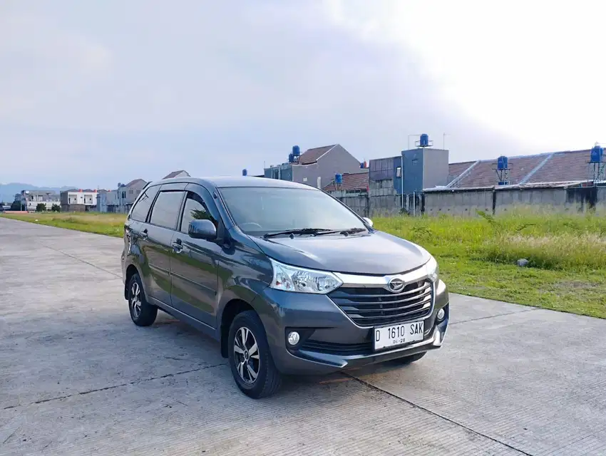 Daihatsu Great Xenia R manual 2018 Mobil bekas Dp 5jt