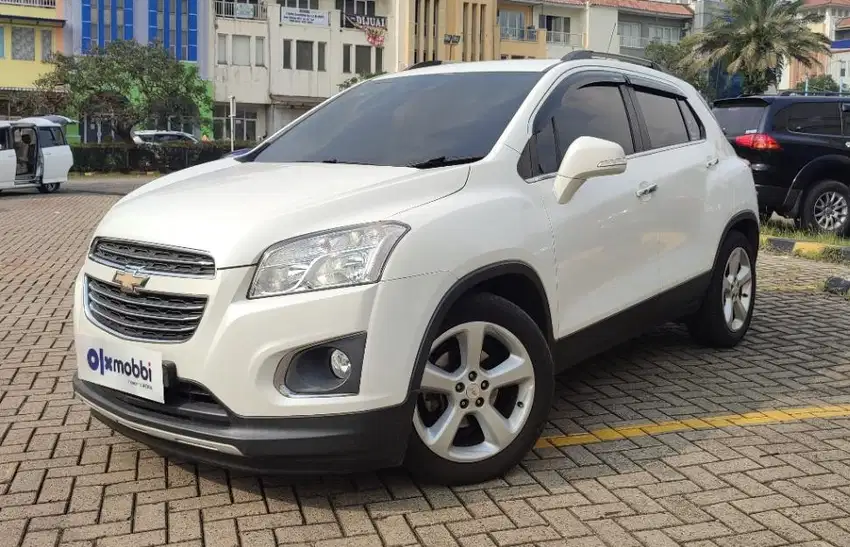 2016 TDP 7,JT Chevrolet Trax 1.4 Turbo LTZ Bensin-AT Putih