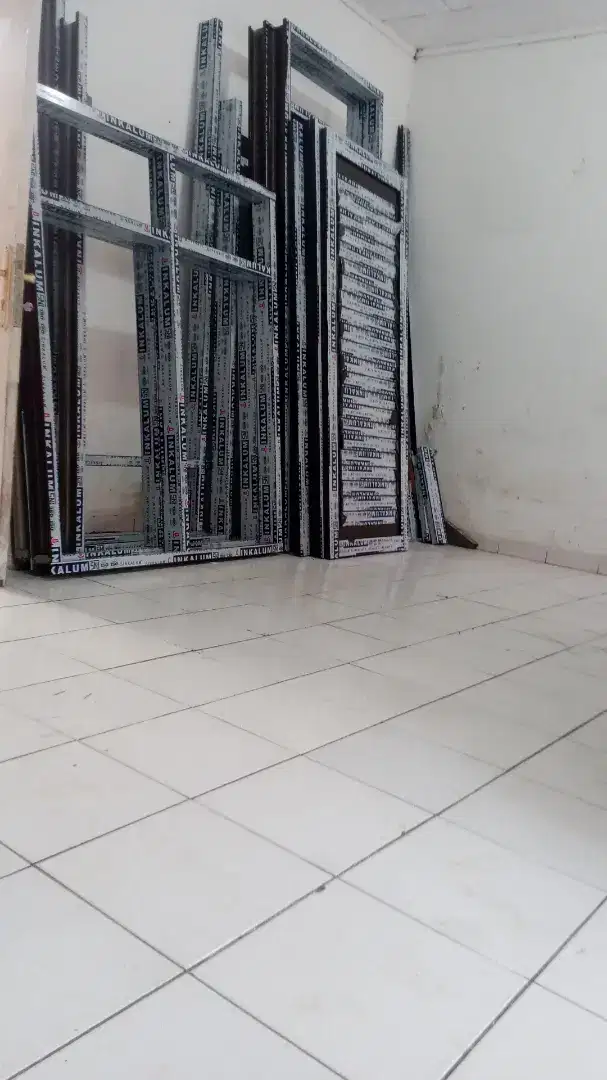 Jual kusen pintu kusen daun jendela dan kaca matu