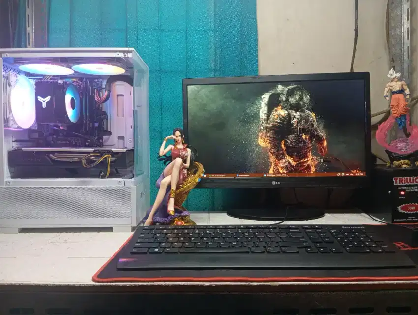 KOMPUTER PC GAME FULLSET Core i5 8400 RX 580 4GB DDR5 SHAPPIRE