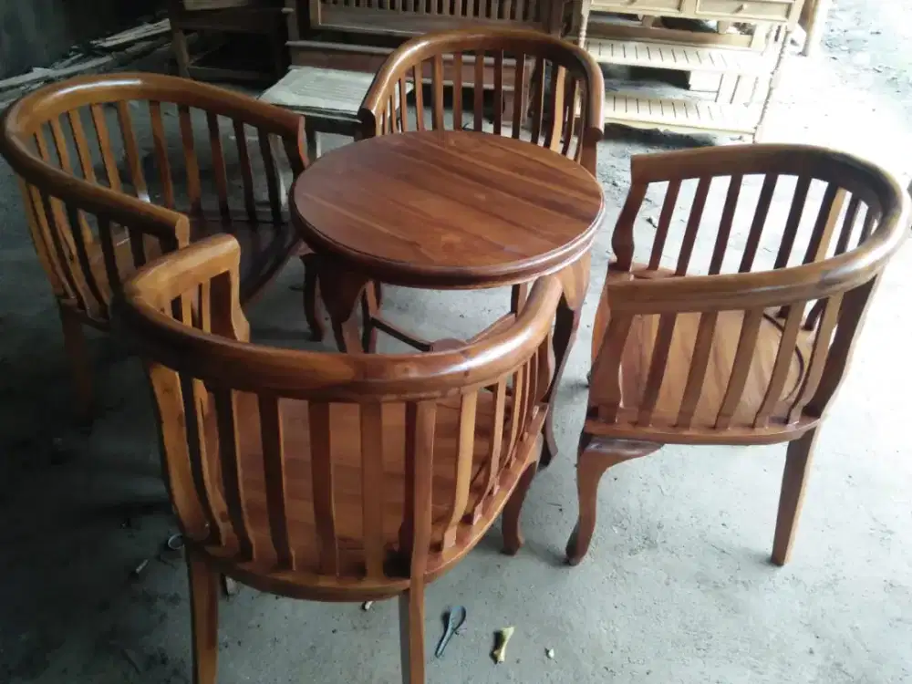 Kursi Lenong Betawi Si Doel