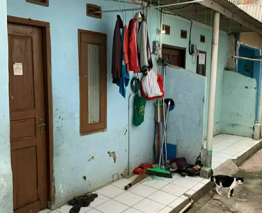 DIJUAL KONTRAKAN 4 PINTU STRATEGIS KOTA TANGERANG