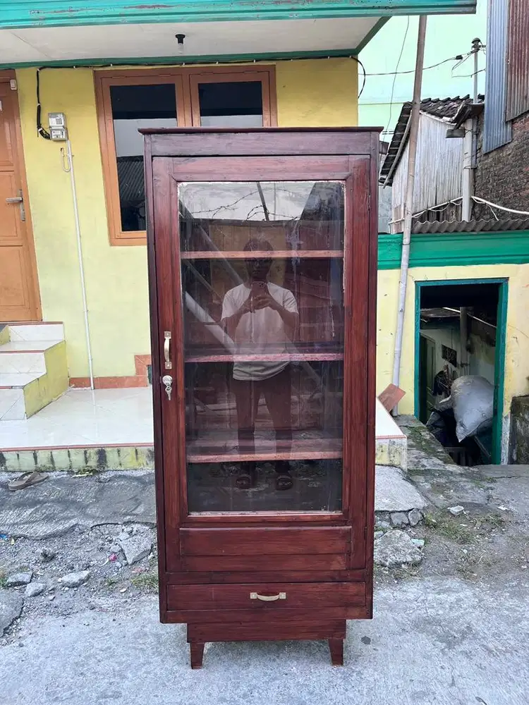 Lemari jati lawasan bahan tebel istimewa gratis ongkir