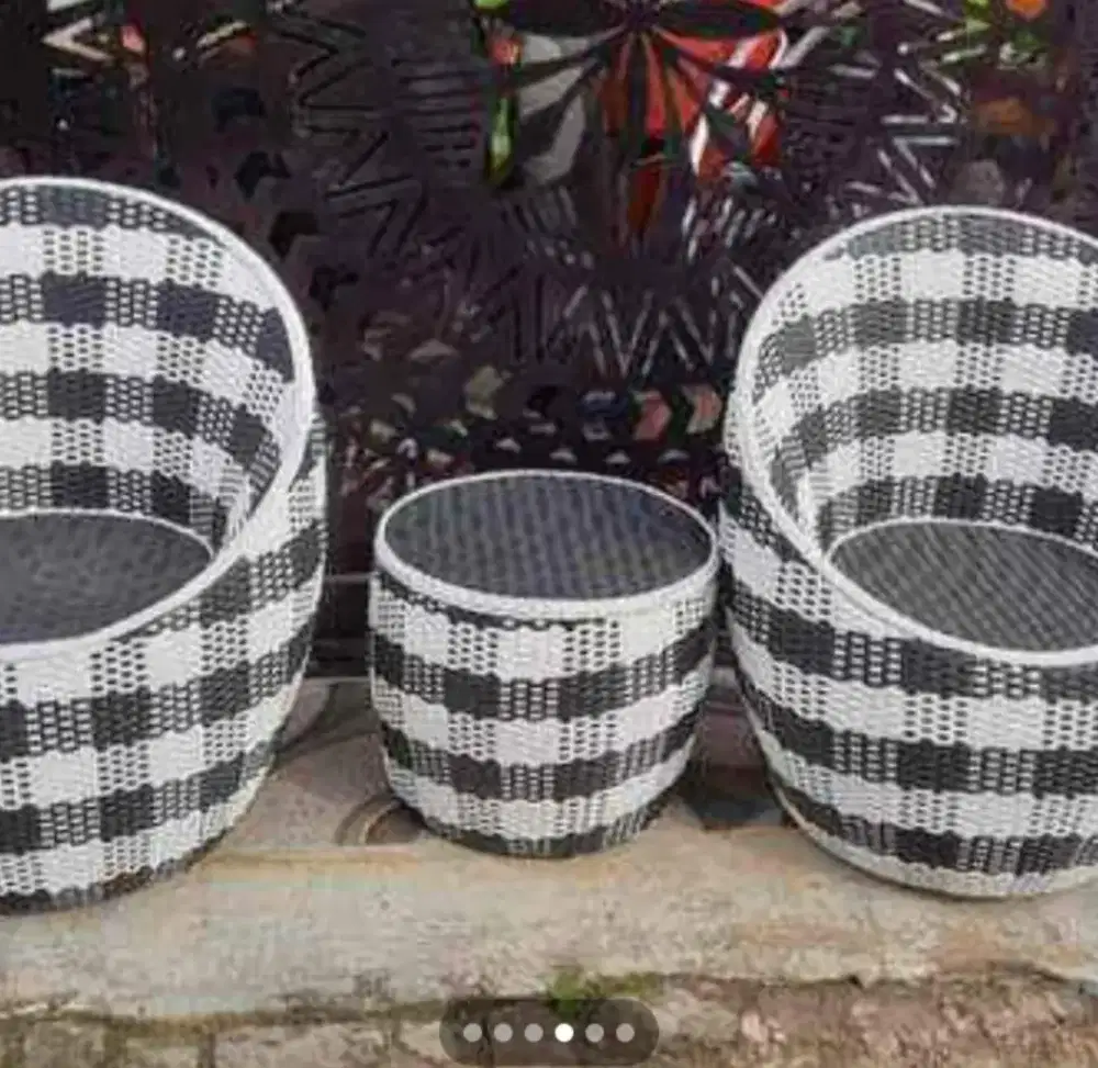 Kursi teras gentong putri