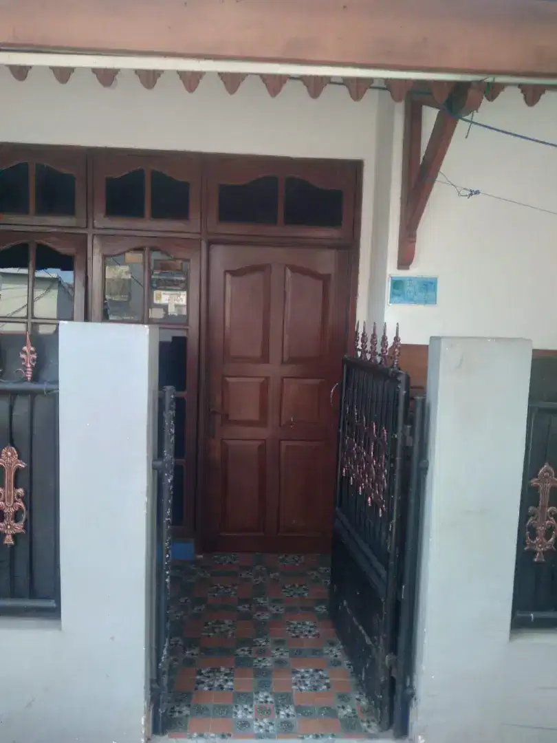 DI SEWAKAN RUMAH KOTA BEKASI