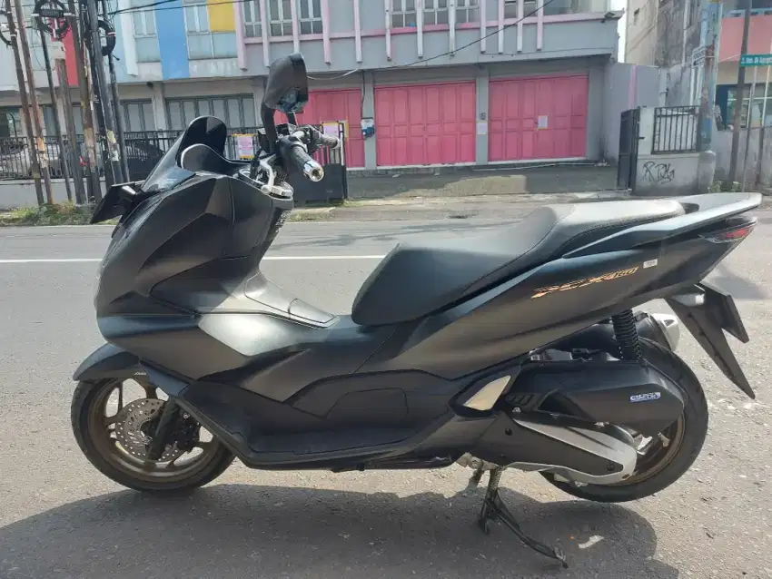 Honda pcx 160cc fi  2023 istimewa abs spt baru