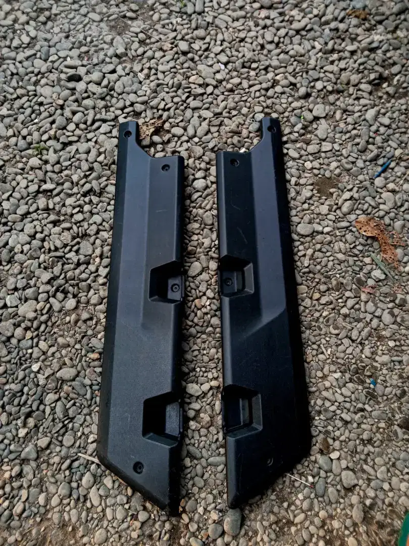 Sayap samping bak grand max pick up