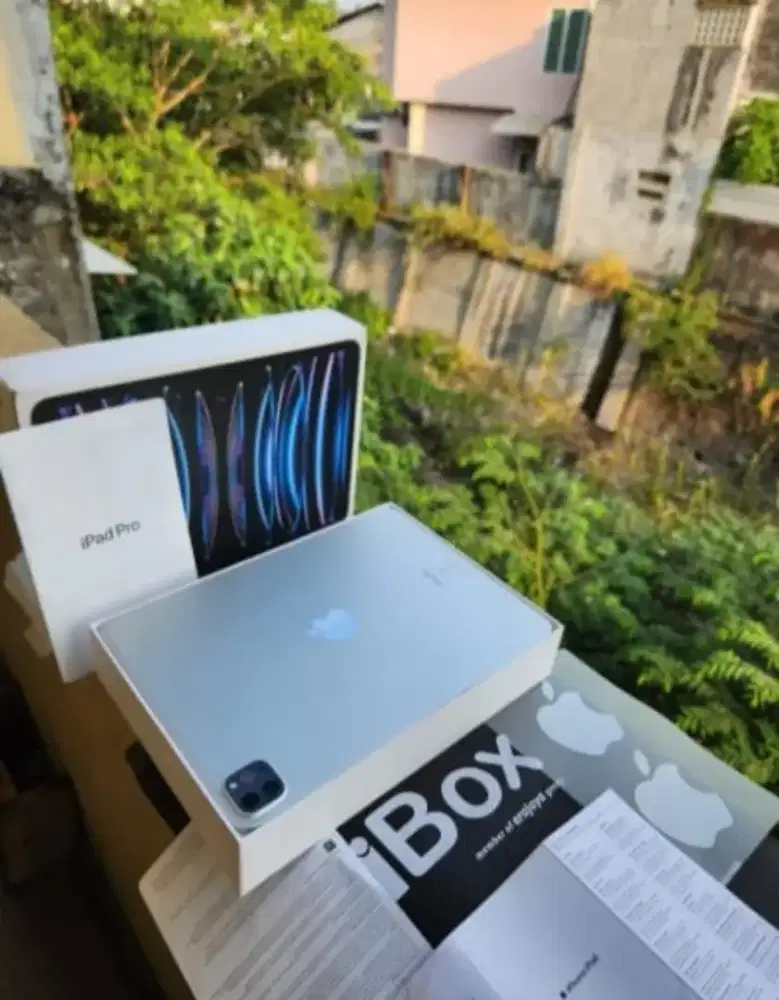 Ipad Pro M2 128 GB iBox Kondisi Bagus Dan Siap Pakai